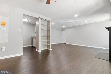 1110 Castle Harbour Way unit 2A, Glen Burnie, MD 21060 - photo 7