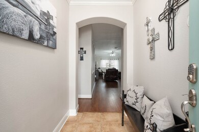 1822 Winding Trail Ln, Alvin, TX 77511 - photo 4