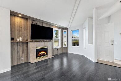 5005 Freeport Ln unit B, Mukilteo, WA 98275 - photo 4