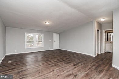 8311 Granite Springs Rd, Spotsylvania, VA 22551 - photo 6