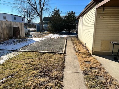 2017 Central Ave, Anderson, IN 46016 - photo 6