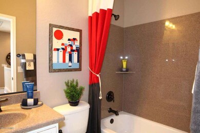 Loft Bath-Tub