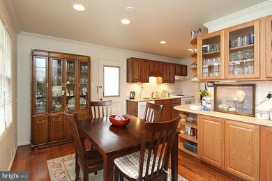 4508 Bestor Dr, Rockville, MD 20853 - photo 6