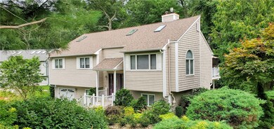 1 Ivy Hollow Ct, Cranston, RI 02921 - photo 2