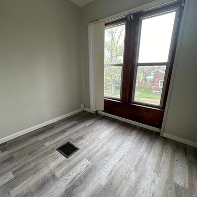 4642 Farlin Ave unit 2F, Saint Louis, MO 63115 - photo 2