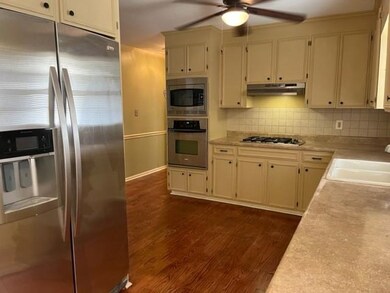 285 Castlegate Rd, Macon, GA 31210 - photo 5