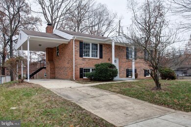 9216 Constantine Dr, Fort Washington, MD 20744 - photo 3