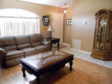 LIVING ROOM 3