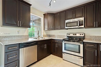 7829 Madeira St, Miramar, FL 33023 - photo 4