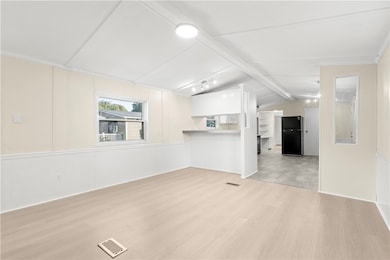 21 Lear Dr, Coventry, RI 02816 - photo 7