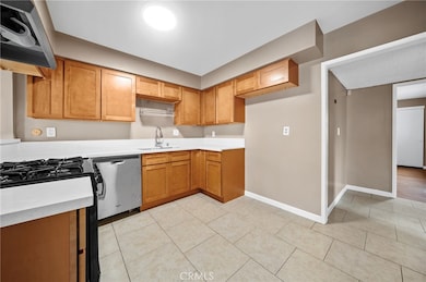 1192 Mitchell Ave unit 70, Tustin, CA 92780 - photo 6