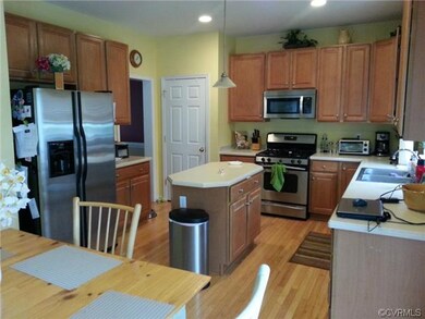 Kitchen Dinette