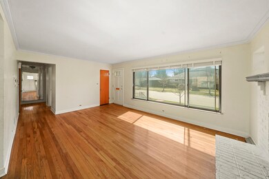 301 Nora Ave, Glenview, IL 60025 - photo 4