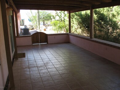 Covered Patio to Front