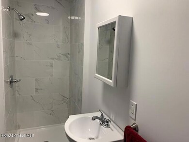 26 Oregon Ave, Rensselaer, NY 12144 - photo 5