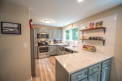 96 Big Bend Loop, Wilmington, VT 05363 - photo 4