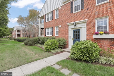 6613 E Wakefield Dr unit A1, Alexandria, VA 22307 - photo 2