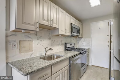 Grosvenor Park I, Rockville, MD 20852 - photo 2