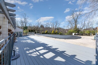 Winter - Bluffs Pool 1