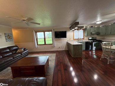 5370 Wells Fargo Trail, Melrose, IA 52569 - photo 5