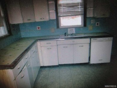 Kitchen KITCHEN UNIT TWO