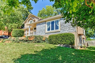 202 SW 25th St, Oak Grove, MO 64075 - photo 4