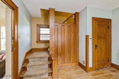1303 45th St, Des Moines, IA 50311 - photo 2