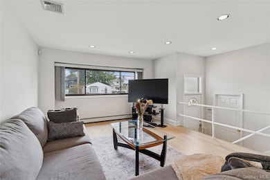 3612 Ladonia St, Seaford, NY 11783 - photo 2