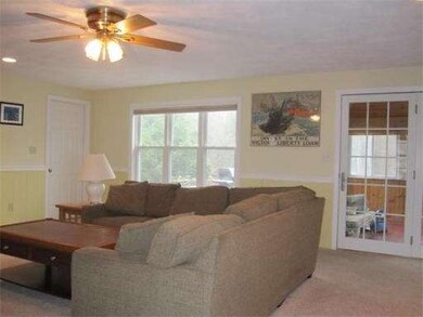 9 Judy Cir, Franklin, MA 02038 - photo 2