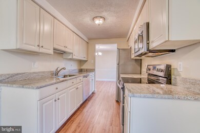 8506 Woodfall Rd, Nottingham, MD 21236 - photo 6