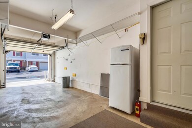 5004 Hollington Dr unit 105, Owings Mills, MD 21117 - photo 5