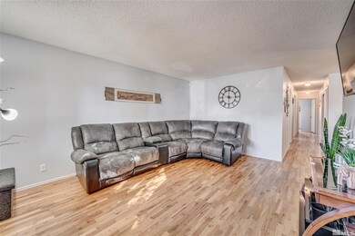 300 Gault Way, Sparks, NV 89431 - photo 4