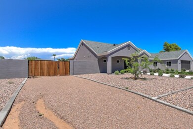 6532 E Hobart St-3