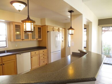 c Kitchen 1