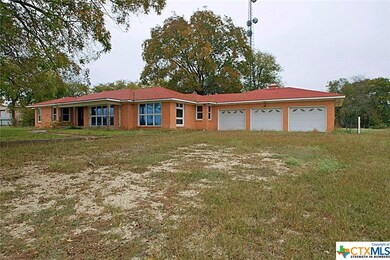 7262 Eddy Gatesville Pkwy, Moody, TX 76557 - photo 2