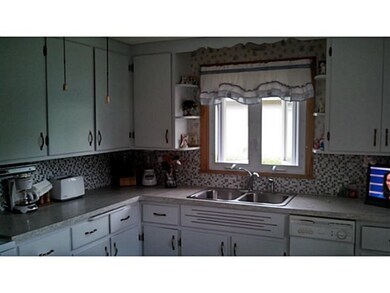 123 15th Ave, North Tonawanda, NY 14120 - photo 4