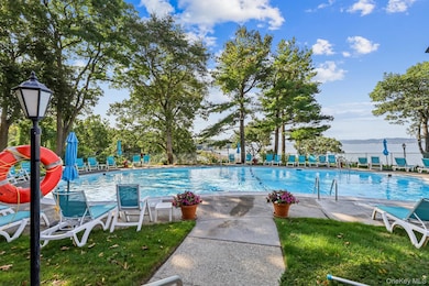 Scarborough Manor unit 3E1, Ossining, NY 10562 - photo 5