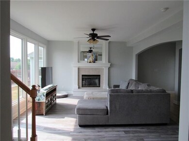 611 Seaton Blvd, Raymore, MO 64083 - photo 6