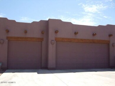 3 CAR GARAGE
