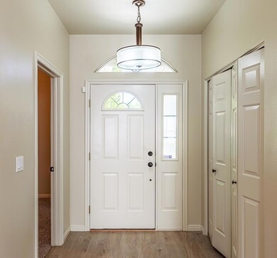 1209 N 1610 W_Circle_StG_Ut