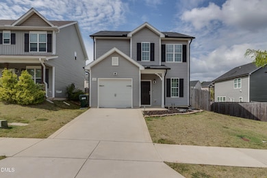 129 Crawford Pkwy, Clayton, NC 27520 - photo 2