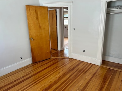 102 W Quincy St unit 2, Somerville, MA 02144 - photo 4
