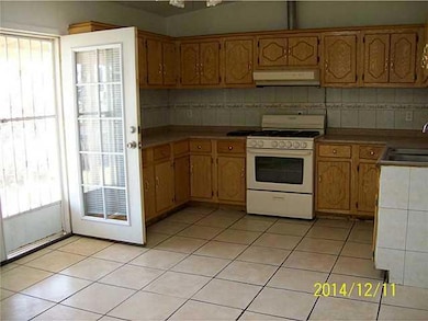 7422 Kingman Dr, El Paso, TX 79915 - photo 3