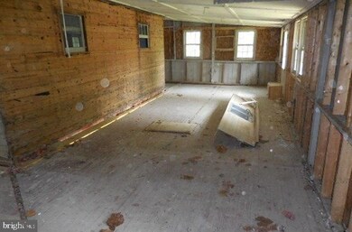 886 Drager Rd, Columbia, PA 17512 - photo 5