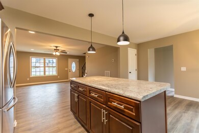 104 Bush Cir, Shelbyville, TN 37160 - photo 4