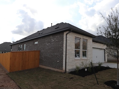 553 Darley Oaks Dr, Dripping Springs, TX 78620 - photo 2