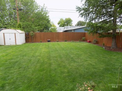 607 Almond St, Nampa, ID 83686 - photo 5