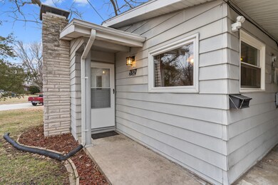 532 S Villa Rosa-4