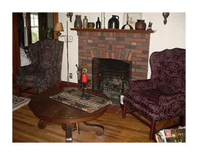 65 Welfare Ave, Cranston, RI 02910 - photo 5