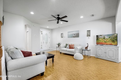 Living Room(2)